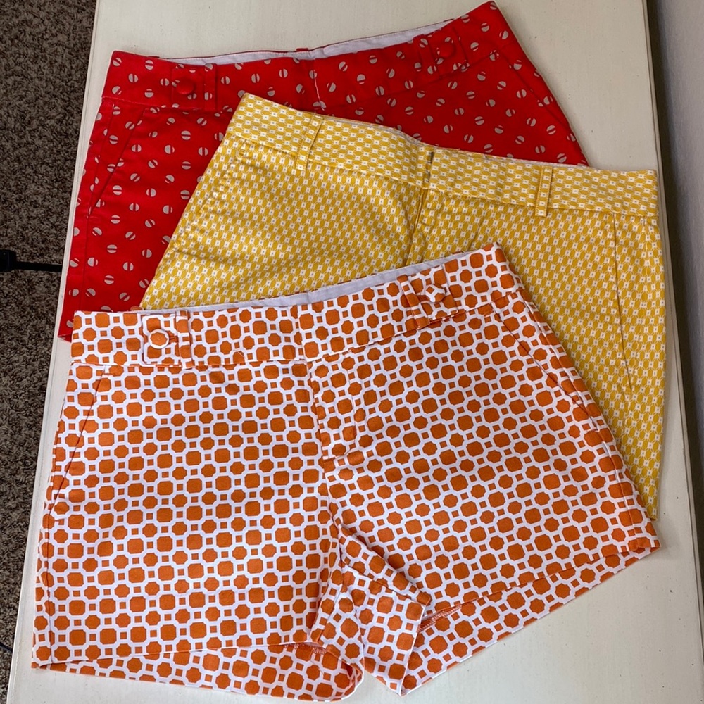 Set of 3 / Banana Republic Ryan Fit & Martin Fit Shorts - Picture 1 of 14